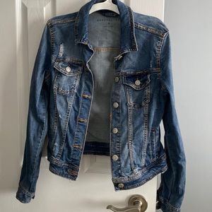 Medium wash blue jean jacket